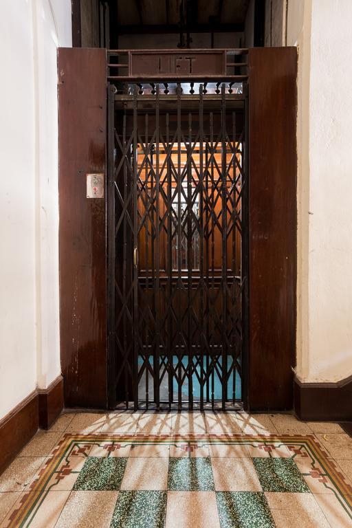 Bentleys Hotel Mumbai