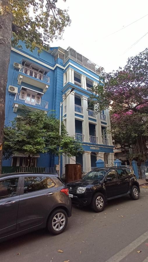 Bentleys Mumbai