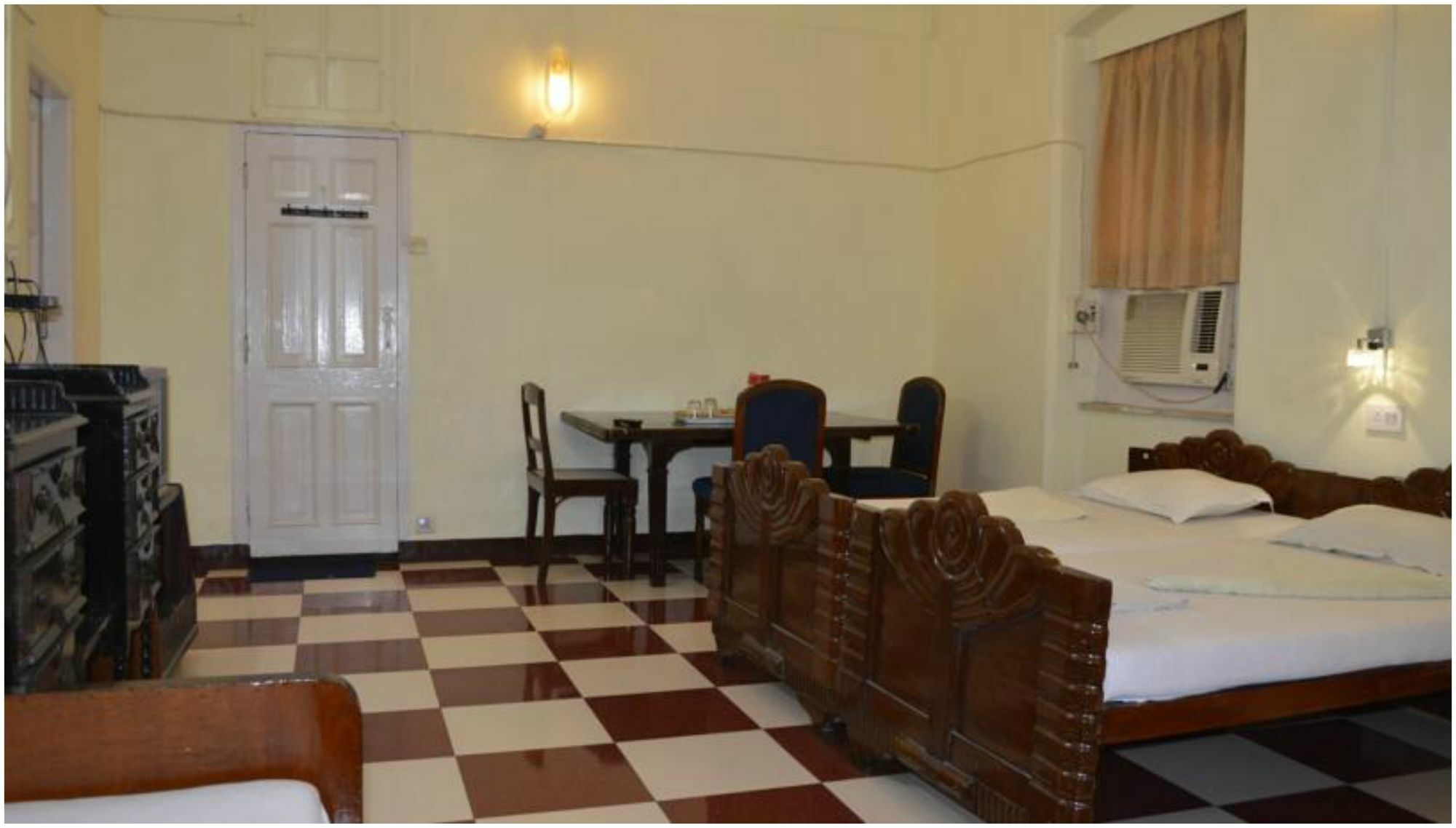 Bentleys Tempat Tidur & Sarapan Mumbai